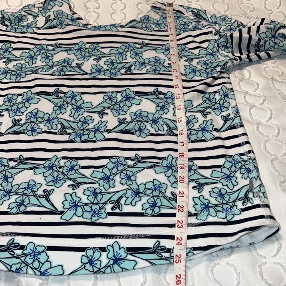 T by Talbots Women's Floral Stripe Top Medium Like New 3/4 Sleeve Pullover - Picture 5 of 5